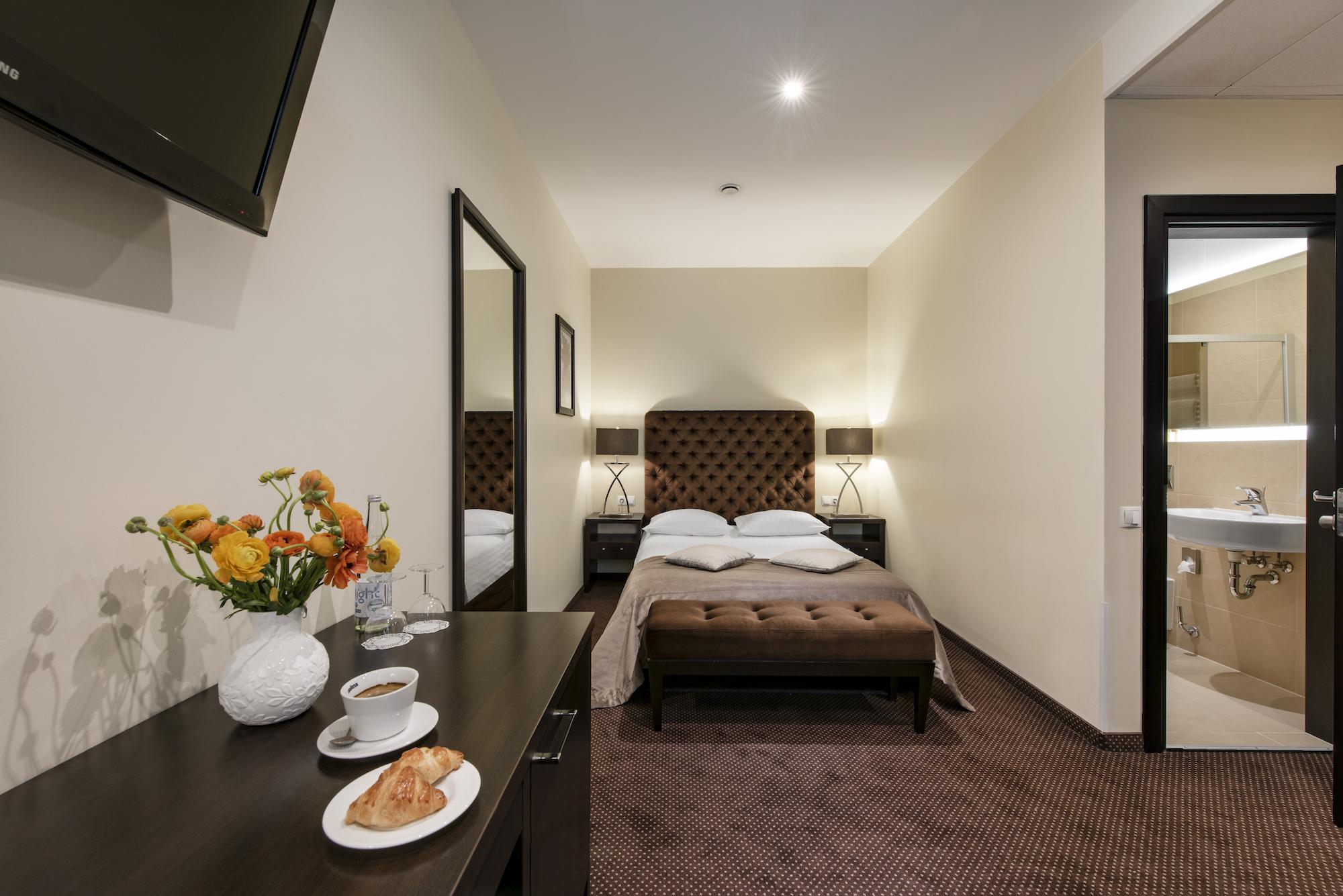 Amberton Cathedral Square Hotel VNO Exterior foto